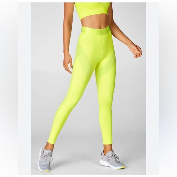 Fabletics Ultra High Waisted Seamless Sprint Leggings - Picture 1 of 6